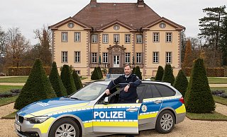 Der neue Bezirksdienstbeamte für Schwieder-Schwalenberg heißt Marcel Schenk. - Polizei Lippe Der neue Bezirksdienstbeamte für Schwieder-Schwalenberg heißt Marcel Schenk. - Polizei Lippe