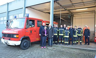 Ein Fahrzeug der Feuerwehr Blomberg ist künftig auf dem Phoenix Contact-Betriebsgelände stationiert und wird zu Bränden im gesamten Stadtgebiet alarmiert. - Tanja Watermann