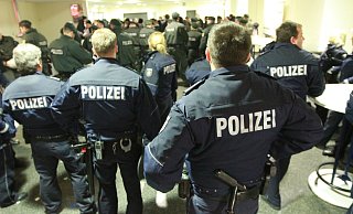 Auch in Lippe wird es neue Beamte geben. - Vera Gerstendorf-Welle