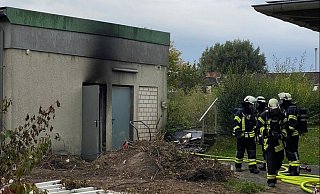 In dem alten Umspannungswerk hat Unrat gebrannt. - Feuerwehr Detmold In dem alten Umspannungswerk hat Unrat gebrannt. - Feuerwehr Detmold