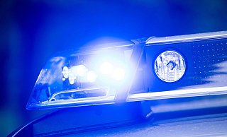Die Polizei ermittelt im Fall einer tödlichen Schusswunde nahe der U-Bahnstation Frankfurter Ring. - Lino Mirgeler/dpa Die Polizei ermittelt im Fall einer tödlichen Schusswunde nahe der U-Bahnstation Frankfurter Ring. - Lino Mirgeler/dpa