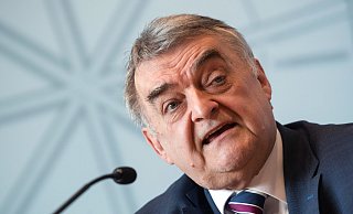 NRW Innenminister Herbert Reul - dpa