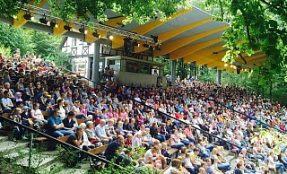 Die Freilichtbühne Bellenberg möchte auch in diesem Jahr wieder möglichst viele Besucher anlocken. - Freilichtbühne Bellenberg