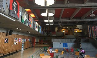 Die Lemgoer Realschule platzt aus allen Nähten - immer mehr Jungen und Mädchen wollen hier zur Schule gehen. - Till Brand Die Lemgoer Realschule platzt aus allen Nähten - immer mehr Jungen und Mädchen wollen hier zur Schule gehen. - Till Brand