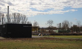 Rund um die Kläranlage am Liemer Weg soll auf 15.000 Quadratmeterfläche einer Solarthermiefläche entstehen. - Katrin Kantelberg