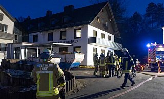 Ein Großaufgebot der Feuerwehr war vor Ort. - Freitag TV/Stock
