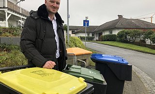 Steven Grimshaw wohnt selbst am Spiegelberg. In dem Stadtviertel nimmt der CDU-Mann eine große Verunsicherung und teils auch Unzufriedenheit wegen Neuregelungen bei der Müllabfuhr wahr. - Till Brand