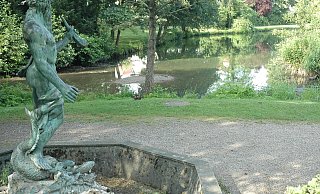 Ist Eigentum des Landesverbandes Lippe: der Seenpark in Bad Meinberg. - Manfred Brinkmeier