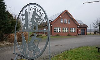 Das Feuerwehrgerätehaus in Silixen soll nach Anregung durch die Energiekommission eine neue Heizung bekommen. - Jost Wolf