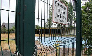 Wird nicht mehr genutzt: Das Freibadgelände in Augustdorf. - Dieter Asbrock