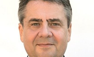 Sigmar Gabriel kommt nach Detmold. - ©Maurice Weiss/OSTKREUZ