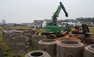 Hier an der Ahornstraße entstehen derzeit Wohnhäuser. Alle elf Bauplätze waren innerhalb kürzester Zeit vergeben. - Archivfoto: Nadine Uphoff