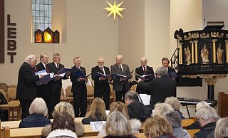 Es fand sich einfach kein Nachwuchs mehr: Einer der letzten Auftritte des MGV Sonneborn im Jahr 2017. - Archivfoto: Werner Hoppe Es fand sich einfach kein Nachwuchs mehr: Einer der letzten Auftritte des MGV Sonneborn im Jahr 2017. - Archivfoto: Werner Hoppe