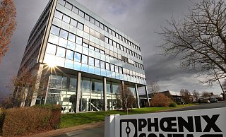 Phoenix Contact hat seinen Stammsitz in Blomberg, wo auch die Geschäftsführung untergebracht ist. - Archivfoto: Vera Gerstendorf-Welle