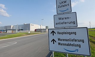 Das Amazon-Logistikzentrum "PAD2" ist das größte Unternehmen im Industriepark Lippe bei Belle. - Jost Wolf