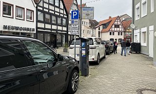 Die Grünen möchten eine autofreie Krumme Straße, um den Parksuchverkehr zu reduzieren. - Archivfoto: Jana Beckmann Die Grünen möchten eine autofreie Krumme Straße, um den Parksuchverkehr zu reduzieren. - Archivfoto: Jana Beckmann