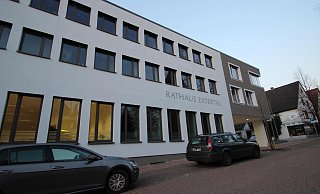 Nach dem Tod von Bürgermeister Frank Meier muss in der Gemeinde eine Übergangslösung gefunden werden. - Archivfoto: Jens Rademacher Nach dem Tod von Bürgermeister Frank Meier muss in der Gemeinde eine Übergangslösung gefunden werden. - Archivfoto: Jens Rademacher