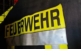 Eine brennende Gasflasche hat in Talle einen Feuerwehreinsatz ausgelöst. - Nadine Uphoff/Symbolfoto