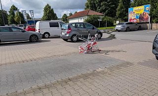 Hier stand mal eine Box für Einkaufswagen. - Annika Langhagel