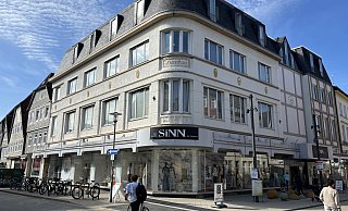Das Modehaus Sinn in der Detmolder Fußgängerzone. - Jana Beckmann