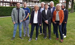 Gemeinsam für die Liberalen mit unter anderem (von links) Stephan Krause, Lucas Plitt, Barbara Schiek-Hübenthal, Peter Klessmann, Dr. Karl-Hubertus Bonmann, Robert Adrian, Ulrike Klessmann und Christiane Renusch-Adrian. - FDP Lemgo