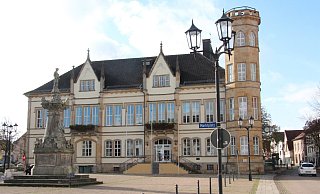 Der Stadtrat tagt im Ratssaal, der sich im Obergeschoss des Ratshauses in Horn befindet. - Archivfoto: Cordula Gr&ouml;ne