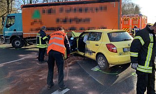 Der Detmolder Nordring blieb in Richtung Remmighausen für etwa eine Stunde gesperrt. - Freitag-TV