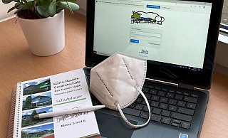 Ob analog oder digital: Unterricht soll vor allem sicher sein. Doch allen Anforderungen gerecht zu werden verlangt Lehrern und Schülern einiges ab. - Bernd Hendig