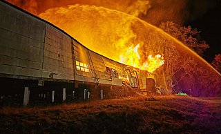 Großbrand in der Ladestraße. - Frank Tasche/Feuerwehr Bad Salzuflen