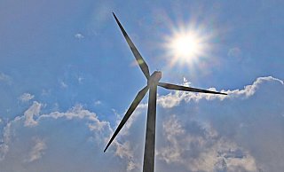 Werden Windräder geplant, folgt regelmäßig eine Diskussion über das Für und Wider. - Archivfoto: David Schellenberg