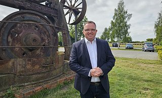 Die Frage nach dem Lieblingsort? Da hat der Bürgermeisterkandidat Frederik Topp (CDU) ganz fix eine Antwort parat: Das Ziegeleimuseum in Lage besucht er oft. - Astrid Sewing