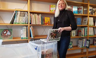 Annechris Petereit-Kirikci leitet die Gemeindebücherei, die sich inzwischen im Medienzentrum befindet. - Fotoarchiv: Dieter Asbrock