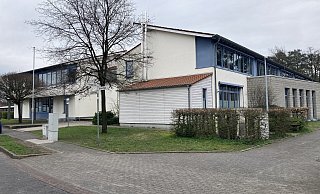Zwei weitere Klassenräume benötigt die Grundschule auf der Insel. - Cordula Gröne
