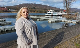 Die kommunale Wärmeplanung unter Einbindung des Schiedersees als Wärmequelle ist Birgitt Höhn ein wichtiges Anliegen. - Michaela Weiße Die kommunale Wärmeplanung unter Einbindung des Schiedersees als Wärmequelle ist Birgitt Höhn ein wichtiges Anliegen. - Michaela Weiße