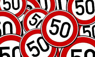 Auf der Ostwestfalenstraße gilt abschnittsweise Tempo 50. - Symbolbild: Pixabay Auf der Ostwestfalenstraße gilt abschnittsweise Tempo 50. - Symbolbild: Pixabay