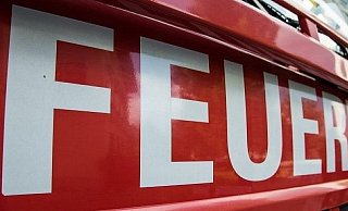 Brand in einem Industriegebäude in Lügde. - dpa