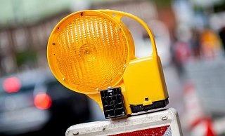 Seit mehreren Jahren wird die B1 bei Holzwickede ausgebaut. Nun ist f&uuml;r einige Tage eine Vollsperrung n&ouml;tig. (Symbolbild) - Hauke-Christian Dittrich/dpa