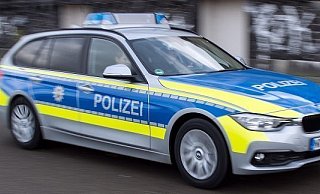 Die Polizei sucht einen bewaffneten Kiosk-Räuber. - Bernhard Preuß Die Polizei sucht einen bewaffneten Kiosk-Räuber. - Bernhard Preuß