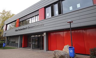 Die Felix-Fechenbach-Gesamtschule ist begehrt. Es werden mehr Schüler angemeldet, als es Plätze gibt. - Birgit Guhlke Die Felix-Fechenbach-Gesamtschule ist begehrt. Es werden mehr Schüler angemeldet, als es Plätze gibt. - Birgit Guhlke