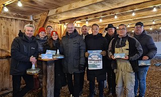 Organisatoren, Sponsoren und Unterstützer freuen sich auf den Start der zweiten Lemgoer Winterwelt im Lippegarten. - Nadine Uphoff Organisatoren, Sponsoren und Unterstützer freuen sich auf den Start der zweiten Lemgoer Winterwelt im Lippegarten. - Nadine Uphoff