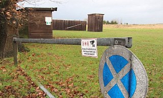 Seit Jahren möchte der Verein den Schießstand modernisieren und belasteten Boden in Kassetten einschließen und angelieferten Boden in einem Wall aufhäufen. Dagegen wehren sich die Anwohner und auch die Lagenser Politik lehnt die Ausmaße des Vorhabens ab. - Astrid Sewing