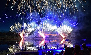 Auch in diesem Jahr war Schiedersee in Flammen der Höhepunkt der Saison am See. Auf andere Veranstaltungen wie Hossa am See will Benjamin Krentz aber 2023 verzichten. - Nicole Ellerbrake Auch in diesem Jahr war Schiedersee in Flammen der Höhepunkt der Saison am See. Auf andere Veranstaltungen wie Hossa am See will Benjamin Krentz aber 2023 verzichten. - Nicole Ellerbrake