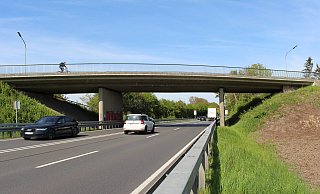 Die Brücke der Mastbruchstraße über die B1 muss komplett erneuert werden. - (Archivbild) Pauline Maus Die Brücke der Mastbruchstraße über die B1 muss komplett erneuert werden. - (Archivbild) Pauline Maus