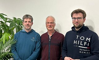 Engagieren sich für Augustdorf: SPD-Fraktionsvorsitzender Daniel Klöpper, Heinrich Perbix und stellvertretender Fraktionsvorsitzender Mats Uffe Schubert (von links). - SPD Augustdorf Engagieren sich für Augustdorf: SPD-Fraktionsvorsitzender Daniel Klöpper, Heinrich Perbix und stellvertretender Fraktionsvorsitzender Mats Uffe Schubert (von links). - SPD Augustdorf