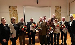 Jubilare 2023 und Vorstand: Sandra Wittsieker-Alisch, Steffi Kneese, Gerhard Höltke, Hilmar Brandt von Lindau, Dietrich Tornau, Daniel Düwel, Josef Eitrich, Christian Olschewski, Sigrid Niederhaus, Gerhard Niemeier, Sven Logermann (von links). - CDU-Stadtverband