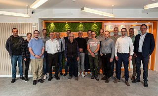 Die Lemgoer Ortsteilvertreter mit den Zuständigen von Stadtverwaltung und Stadtwerke beim gemeinsamen Treffen. - Stadtwerke Lemgo/Michael Reimer