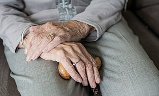 Der Senioreninformationsdienst Lippe (SinfoL) soll Senioren und Seniorinnen möglichst lange ein Leben in den eigenen vier Wänden ermöglichen. - Symbolbild: Pixabay