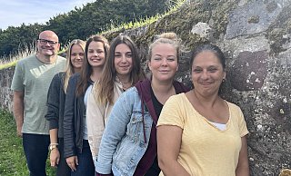 Ein ganzes Team von Fachkräften steht für die Kinder- und Jugendarbeit in Lügde bereit. - SOS Kinderdorf Ein ganzes Team von Fachkräften steht für die Kinder- und Jugendarbeit in Lügde bereit. - SOS Kinderdorf