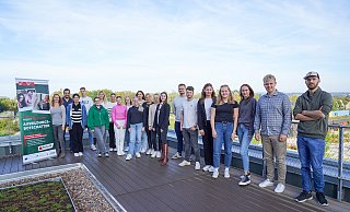 Die teilnehmenden Azubis der dritten Schulung mit Vanessa Boschke von der Koordinierungsstelle Schule – Beruf (ganz links). - Lippe Bildung eG
