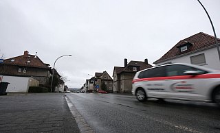 Die Lemgoer Straße wird sich vor allem an dieser Stelle sichtbar verändern. In Höhe der Feldtsraße wird ein Kreisel gebaut. Das Parken erfolgt mittig auf der Straße, nicht mehr an den Seiten. - Sven Koch